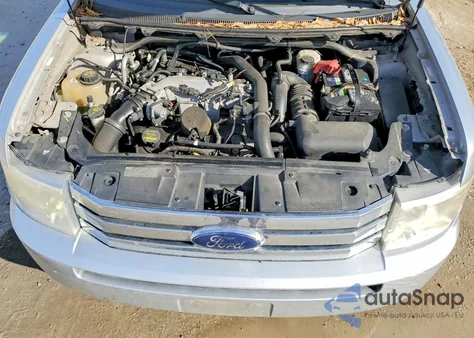 2010 Ford Flex Limited z USA, uszkodzony, nr VIN 2FMHK6DT1ABA38689